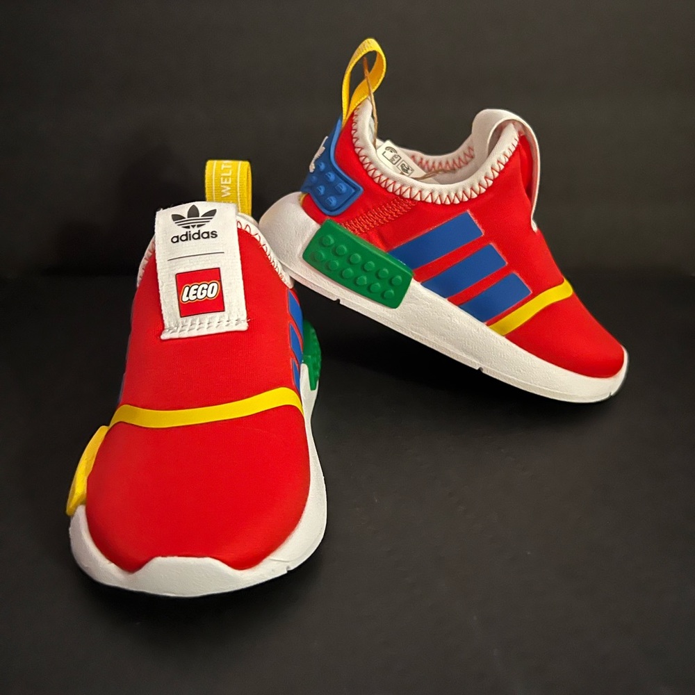 RARE New Adidas NMD 360 X Lego Shoes Pantone/Pantone/Cloud White GV8877